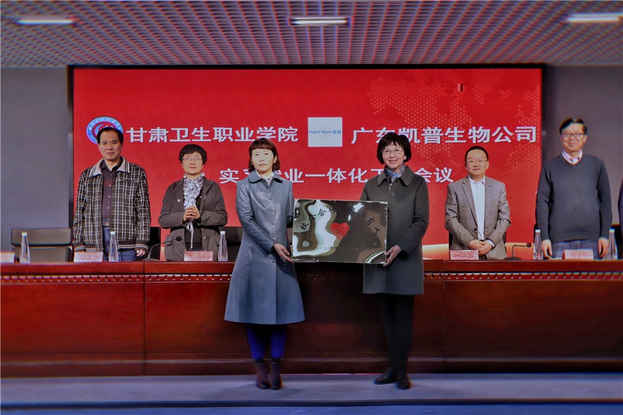 1616029673983072197.jpg 2.jpg