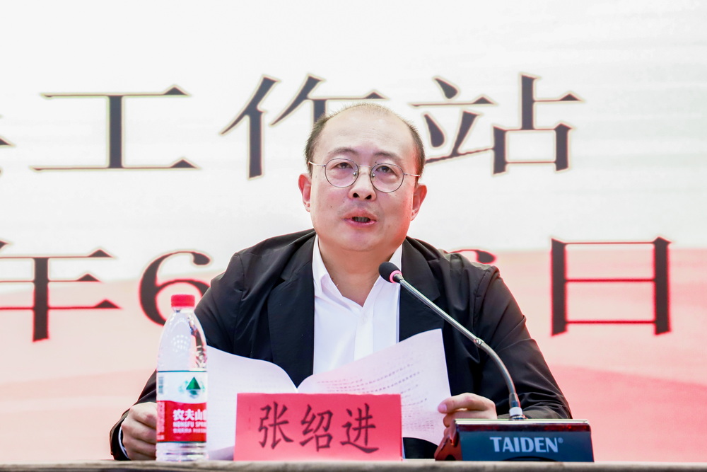 1686120492661059839.jpg 03.jpg