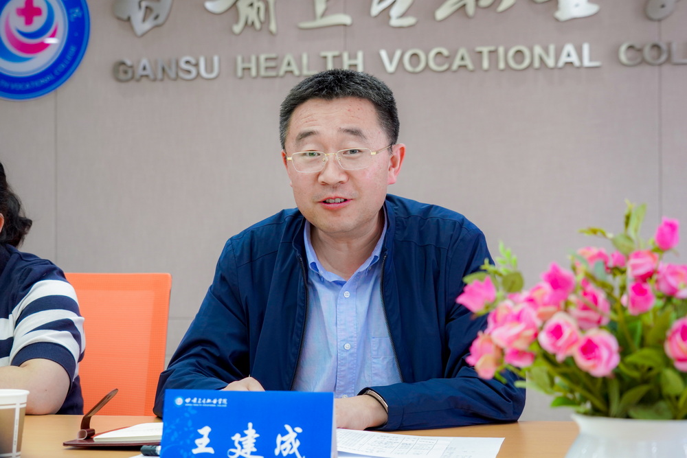 1713437945851068483.jpg 2024运功会启动会照片1_调整大小.jpg