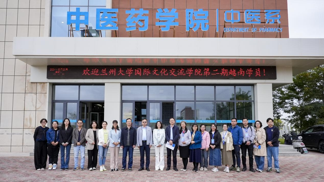 1726985345408041975.png 图片3.png