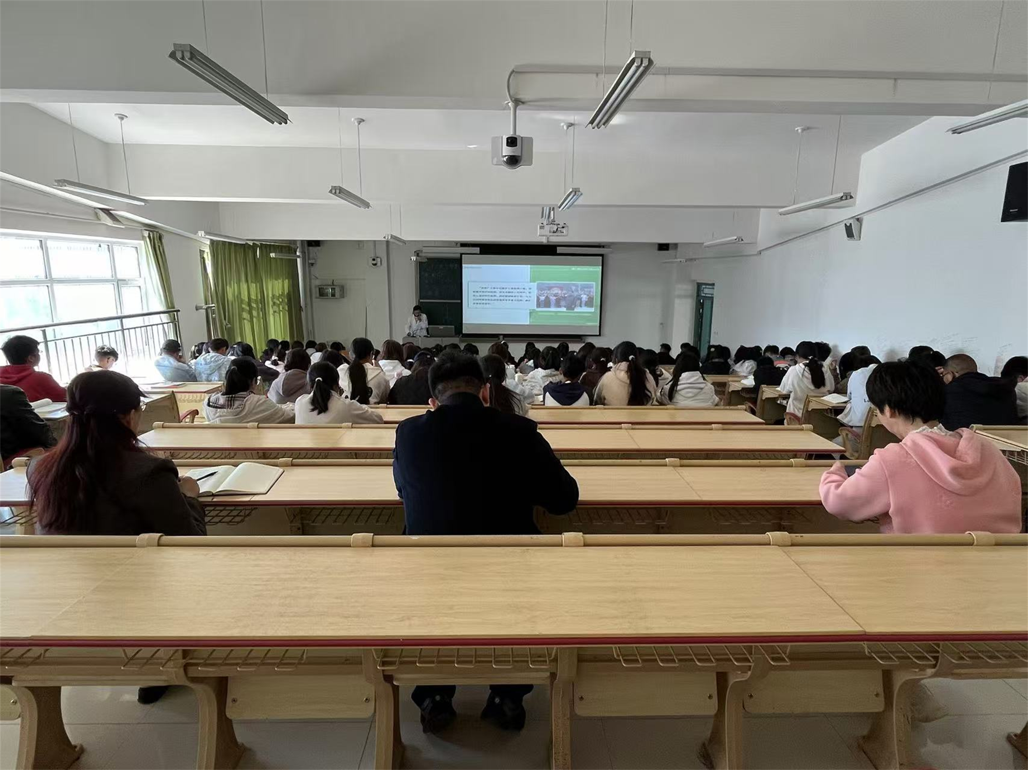 1728868400479062231.png 图片1.png